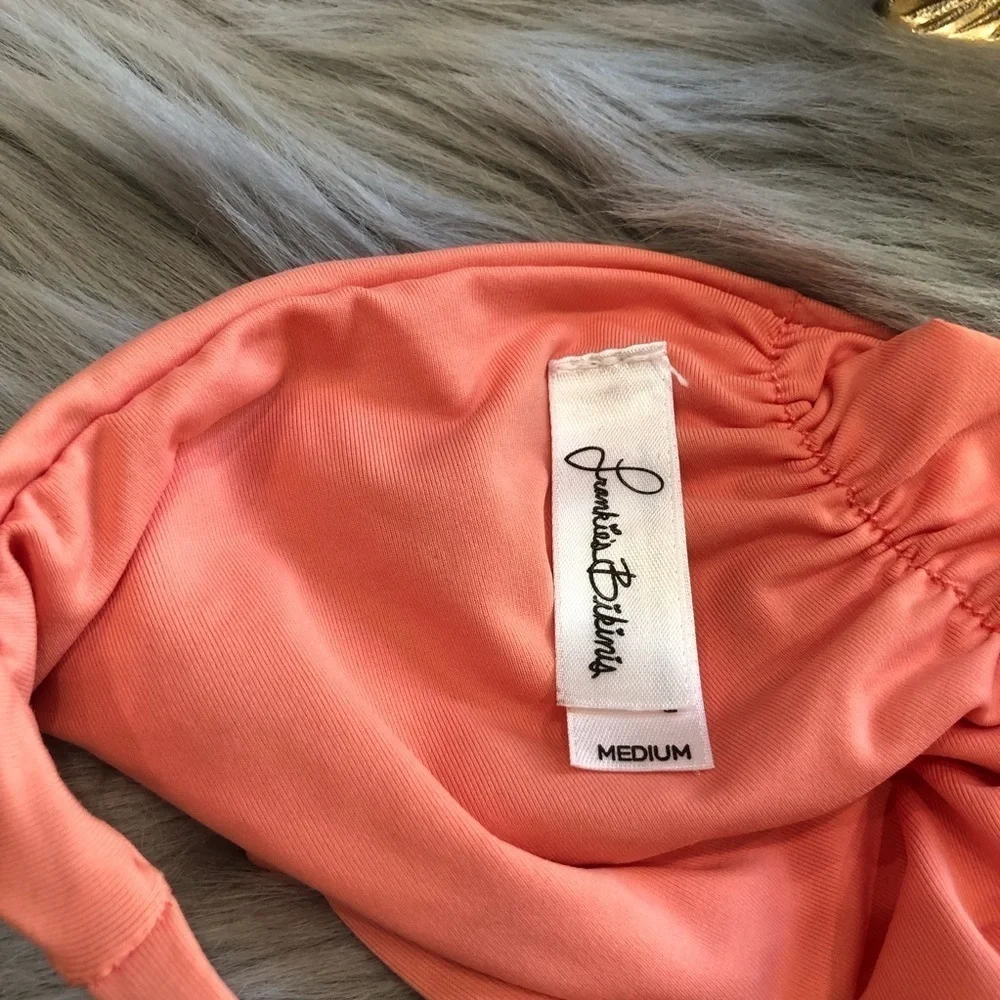 Frankie’s bikinis “Mistos” scrunch bottom in coral. Size M